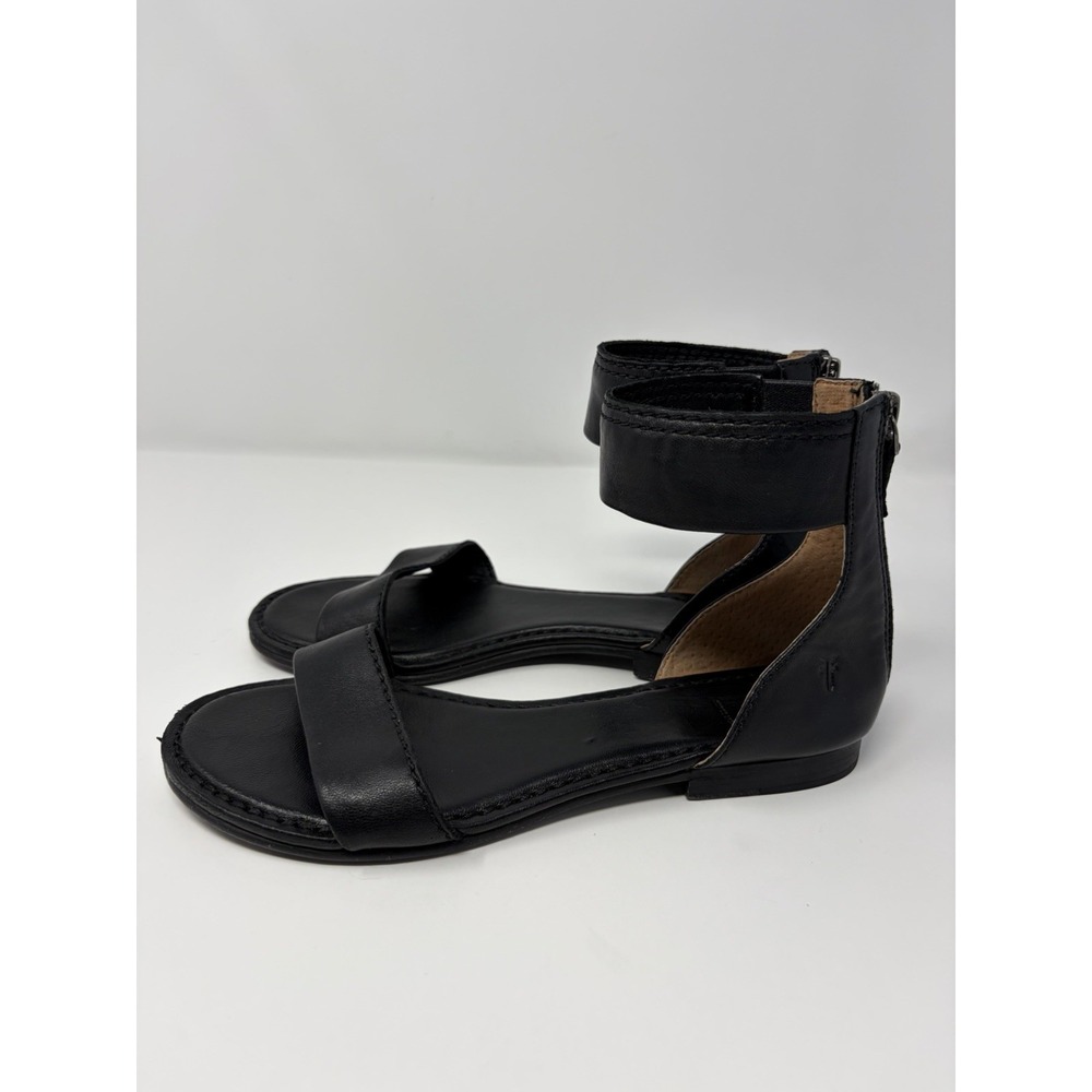 FRYE Carson Black Leather Gladiator Sandals US 6M Back Zip Ankle Strap Flat Heel